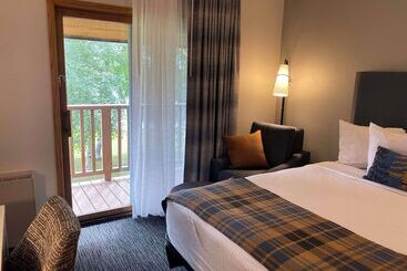 בית מלון כפרי Best Western Lake Lucille Inn