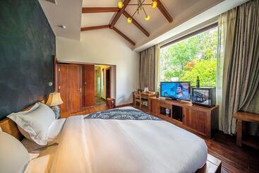 Leliving Butterfly Resort Lijiang