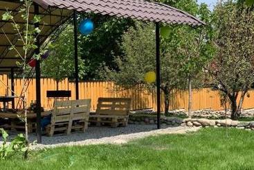 پانسیون Guest House Nauka#81