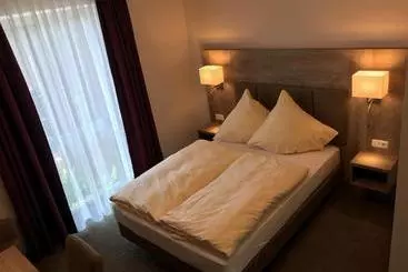 Aamiaismajoitus (B&B) Haidhus