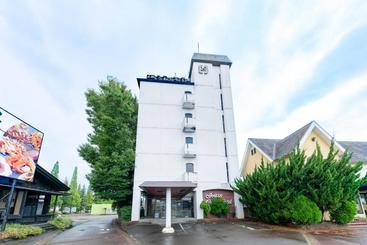 فندق Joetsu City