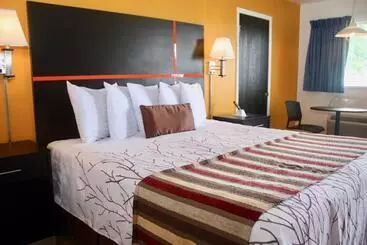 Hotel Chaparral Motor Inn