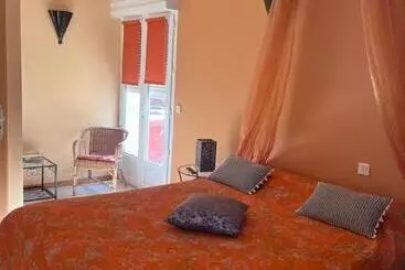 Aamiaismajoitus (B&B) L'orangerie De La Pontête