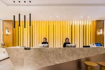 Atour Hotel May Fourth Square Qingdao