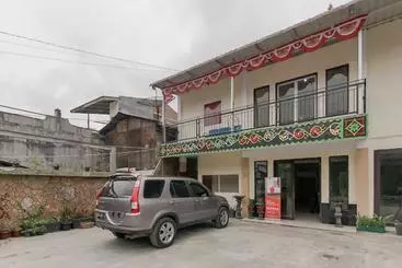 Hotel Reddoorz At Permata Ivana Berastagi