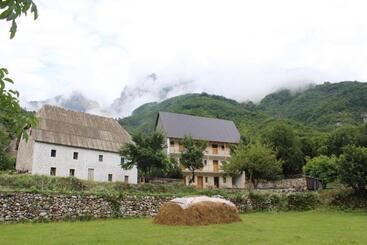 Pansiyon Bujtina Ziçi