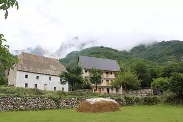 Pensiune Bujtina Ziçi