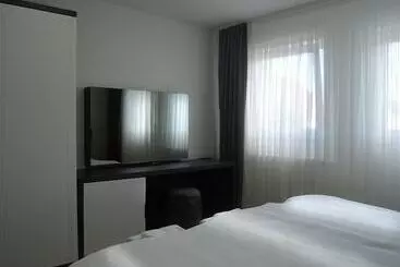 ツーリストアパートメント Rosbacher Nun Residenz