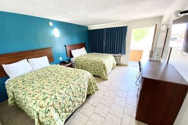 בית מלון כפרי Budget Inn