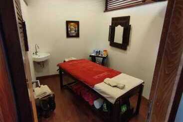 בית מלון כפרי Bosmal Arjaan By Rotana