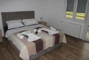 Pension Apartmani Ramonda