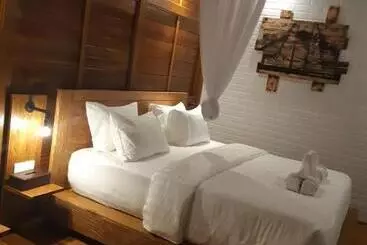 پانسیون Bali De Pardis Cottage