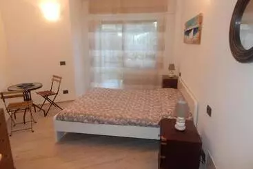 Pension Guest House Berzefi