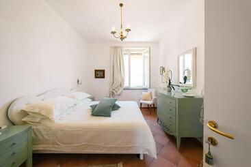 פנסיון Bb Porta Augustea   Fano