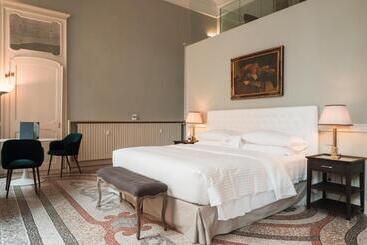 בית מלון כפרי Royal Palace