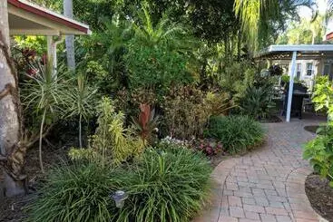 Hotelli Tropical Villas Of Venice Beach