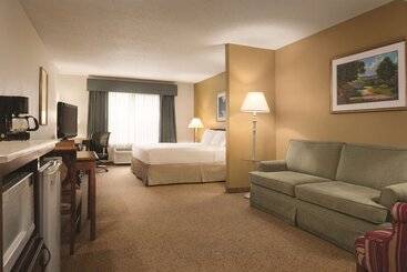 Country Inn & Suites By Radisson, Mankato Hotel And Conference Center, Mn