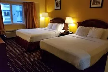 酒店 Comstock Inn & Conference Center