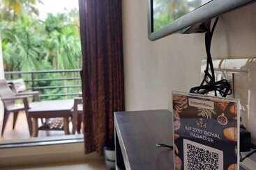 Hotell Royal Paradise