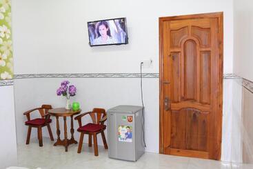 Pensão Ngoc May Guesthouse