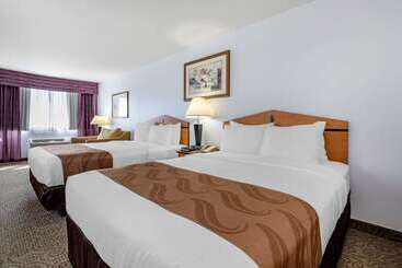 فندق Quality Inn & Suites Denver Airport   Gateway Park