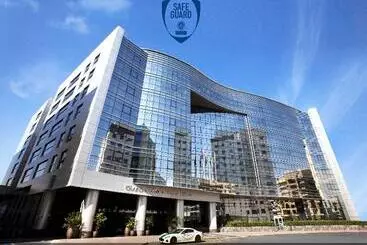 Hotelli Grand Cosmopolitan