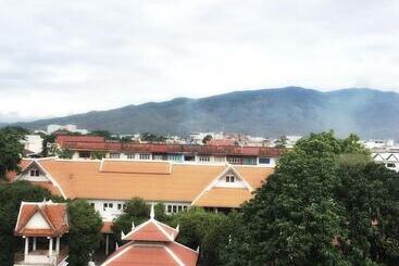 هتل Panda House Chiangmai