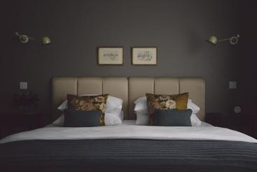 Bed and Breakfast Langland Cove Guesthouse