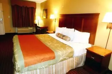 Отель Americas Best Value Inn Montezuma