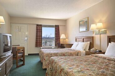 هتل Days Inn By Wyndham Apple Valley Pigeon Forge/sevierville