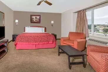 فندق Days Inn By Wyndham Colorado Springs Air Force Academy