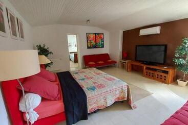 פנסיון Le Mas Des Sorcières   Maison D Hôtes