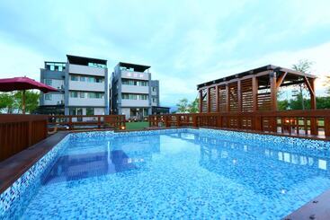 پانسیون Luoyuxuan