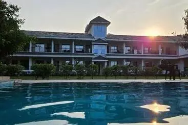 Resort Cocos Inn