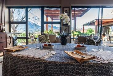 بنسيون Wellington Country House