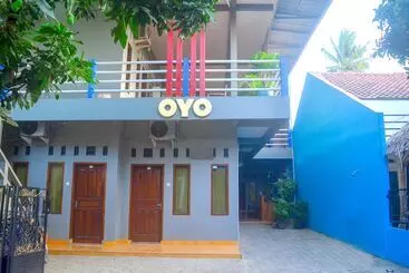 Albergue Reddoorz At Rita Guesthouse Pangandaran