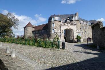 تختخواب و صبحانه La Saint Martinoise