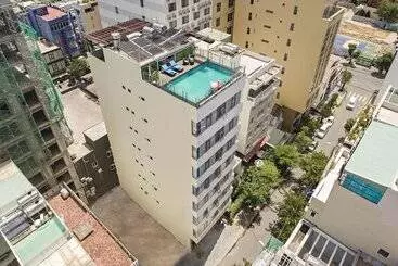 Celina Hotel & Apartment
