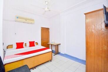 Hotell White House Continental By Oyo Rooms