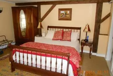 مبيت وإفطار Eastman Inn