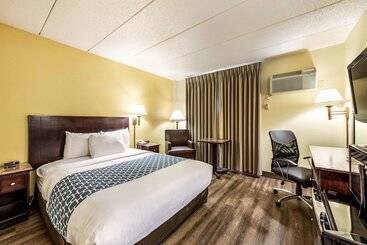 בית מלון כפרי Econo Lodge Mayo Clinic Area