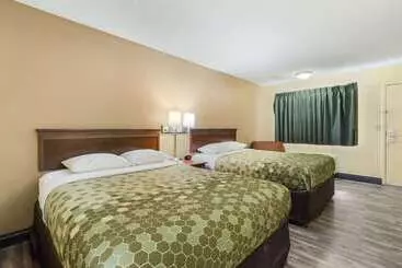 Отель Econo Lodge Saint Robert