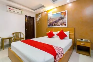 فندق Oyo 425 Seven Stars