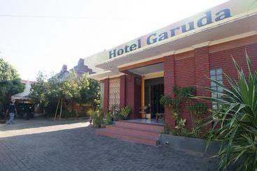 فندق Reddoorz Syariah Near Keraton Sumenep