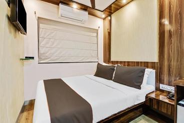 Otel Collection O 207 Beck Bagan Ballygunge