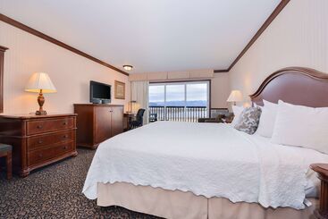 Best Western Edgewater Resort