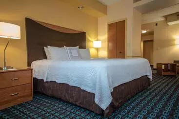فندق Fairfield Inn & Suites By Marriott Knoxville/east