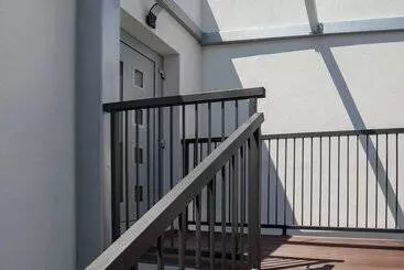 ツーリストアパートメント Apartments Dva Galeba