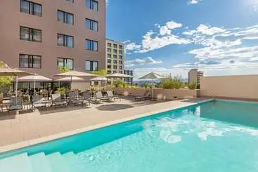 هتل Hilton Garden Inn Windhoek