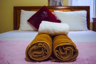 בית מלון כפרי Phong Nha Orient Homestay